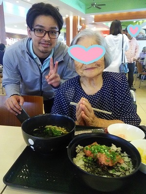 毎月恒例！誕生月のランチ外出に行ってきました。デイサービスてだこ苑