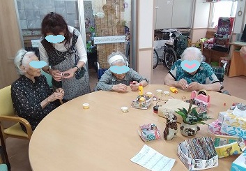 お守りを作りました(*^_^*)　デイサービスてだこ苑