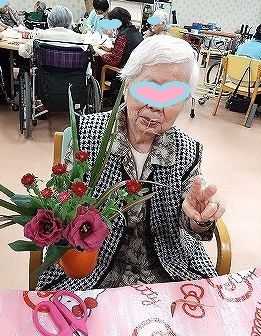 フラワーアレンジメントデイサービスてだこ苑