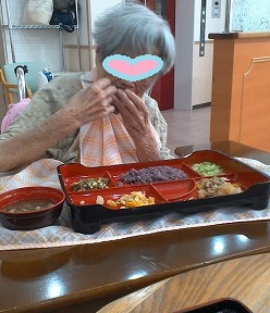 母の日膳　part②　デイサービスてだこ苑