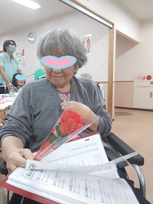 母の日会☆デイサービスてだこ苑　part②