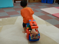 広場の様子 2024/05/29 10:34:09
