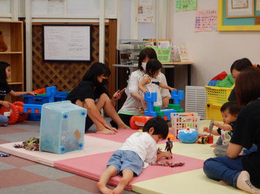 広場の様子