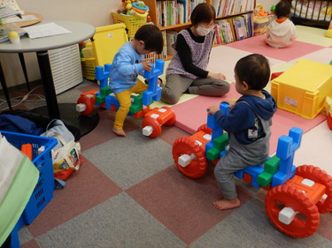 広場の様子