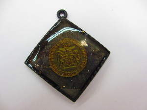 黒色のUVレジン