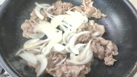 またもや豚丼のアタマ