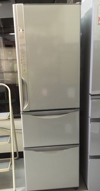 沖縄県浦添市から、冷蔵庫とテーブルの買取りでーす♪ 2017/07/20 14:06:41