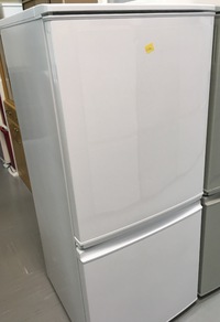 沖縄県豊見城市から、冷蔵庫と食器棚の買取りでーす♪ 2017/06/04 21:27:22