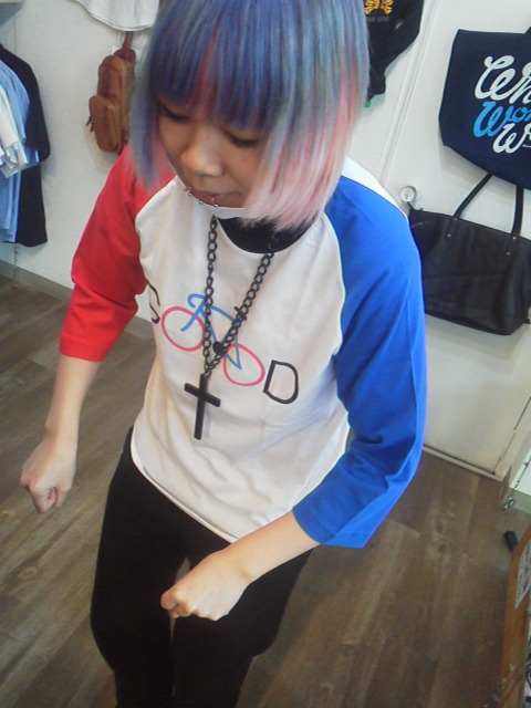 本日ご紹介するTシャツは・・・・・