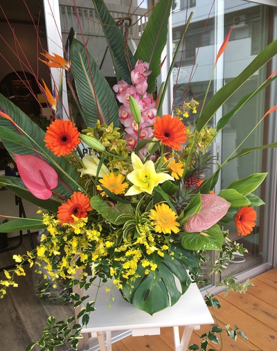 就任祝いの花