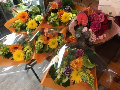 花束いろいろ(^w^)