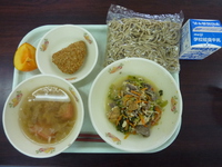 本日の給食 2016/10/17 13:29:01
