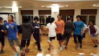 楽しいフォークダンス


… 2016/10/14 19:53:37