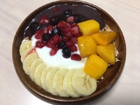 自宅で食べるアサイーボウル(^^♪