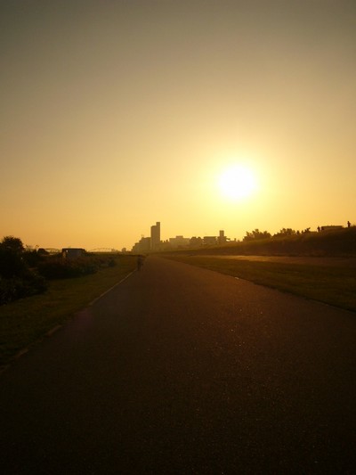 淀川の夕暮れ