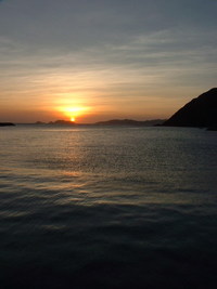 島の朝