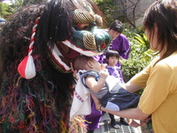 まだ床板張ってます 2005/09/28 23:52:56