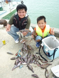 辺野古沖磯・・・小物数釣り！ 2012/06/09 20:04:13