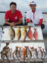 辺野古沖磯夜フカセ釣果！ 2012/07/14 08:36:37