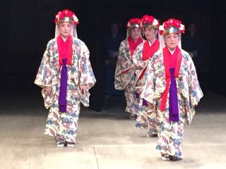 沖縄県社会福祉協議会「第17回芸能チャリティ公演」が行われました