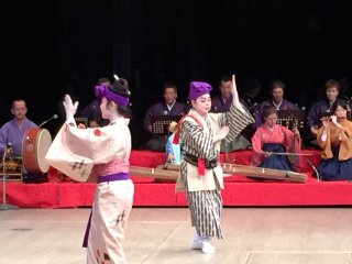沖縄県社会福祉協議会「第17回芸能チャリティ公演」が行われました