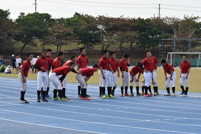 陸上競技場でのトレーニング