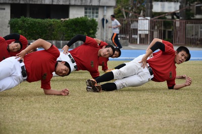 陸上競技場でのトレーニング