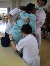 脳幹出血、あきめないで欲しい