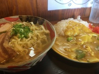 沖縄そば専門店（まるは）MARuHa