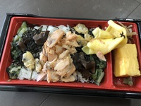 びっくり玉手箱弁当