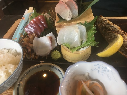国頭港食堂