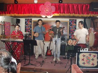 「涙そうそう」で、踊りまくり！？
