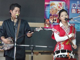 宜野湾のポップス三線教室