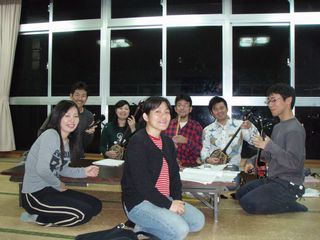 まいどで～びる島唄三線の会