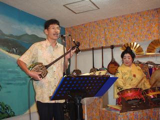 民謡酒場むんじゅるう　熱い夜