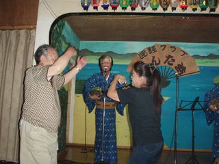 삼판과 헤금　沖縄の三板　韓国の胡弓と共演　