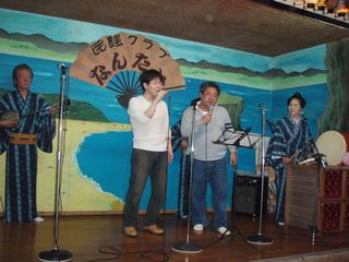 コザの民謡酒場「なんた浜」へ