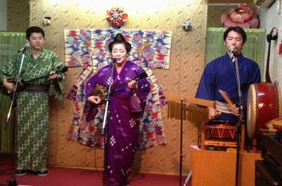 ♪ 那覇の民謡酒場　“歌姫”に行ってきました　♪