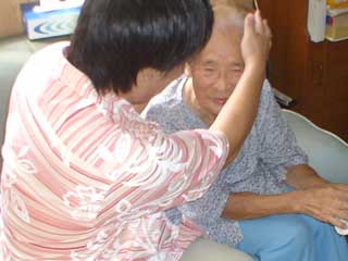 民謡歌手を宅配します！