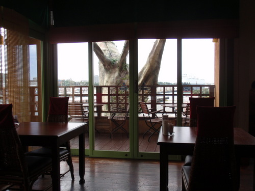 NAHA　HARBOR　DINER
