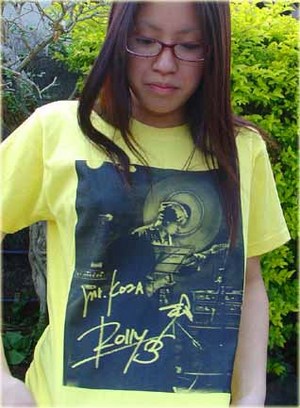 ローリークックTシャツ