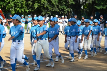 開会式　小禄地区夏季大会（高学年）