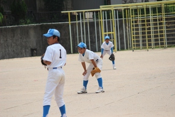 決勝戦　小禄地区夏季大会（低学年）