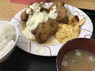 沖縄食堂は幸せを呼ぶ！