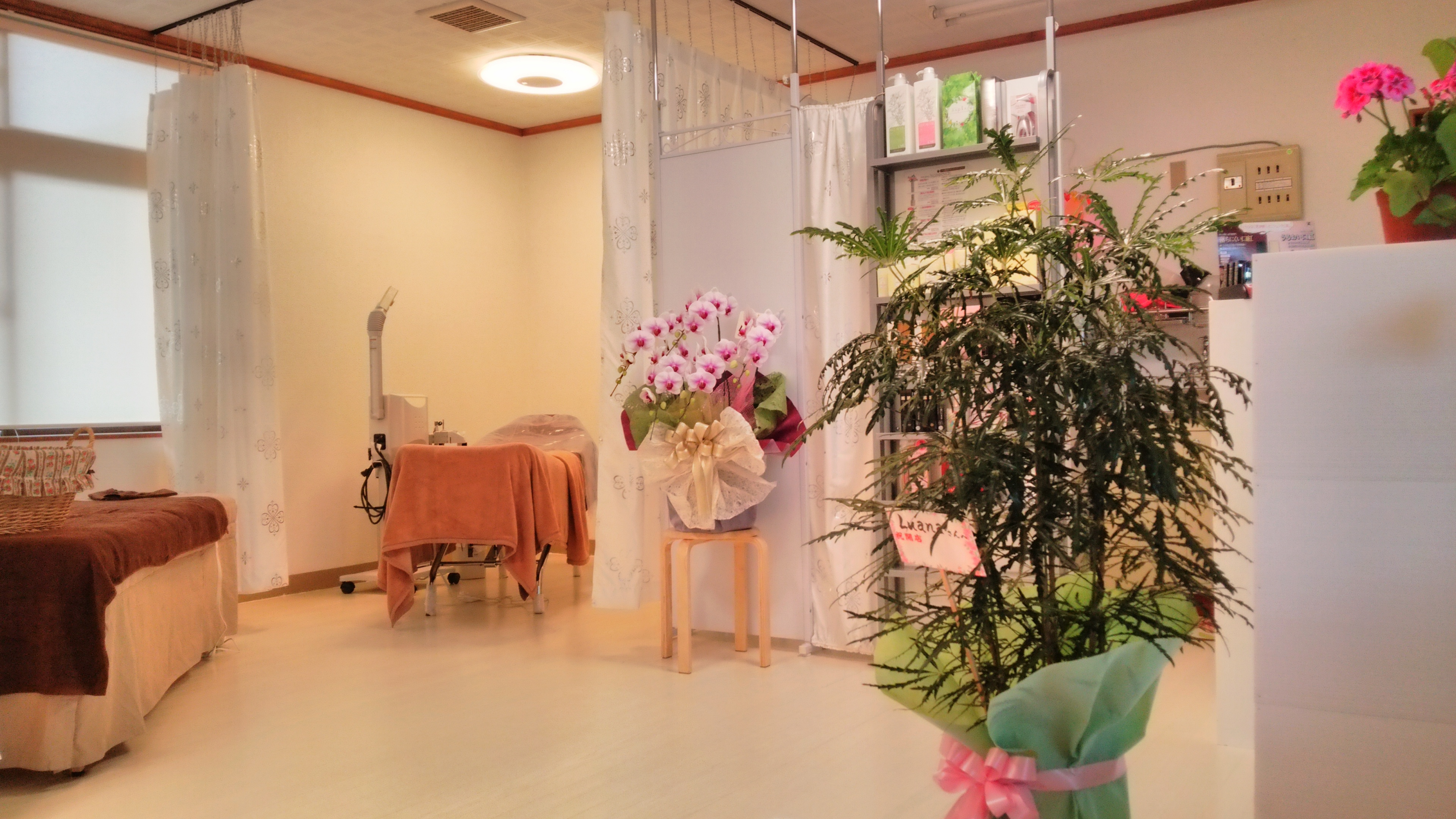 ★ワキ脱毛初回￥１００★