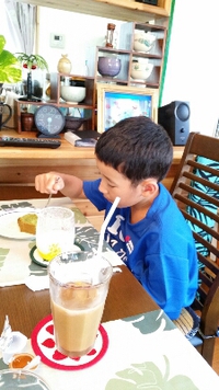 『カフェホヌ』行ってきました！ 2015/09/10 19:51:00