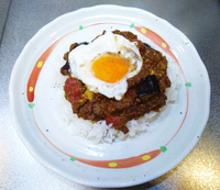 夏野菜のキーマカレー 2022/05/01 23:51:12
