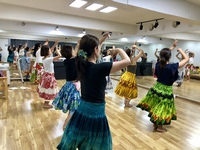 こんな時だから、明るくHulaを踊ろう！