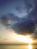最近 2008/10/12 17:54:00