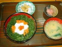 これが「海ぶどう丼」だ！ 2005/07/20 15:48:16